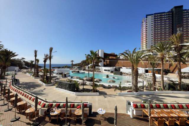 Sejur la plaja in Tenerife la doar 1028 euro, avion din Bucuresti, Hard Rock Hotel Tenerife 5* recomandat