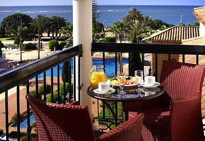 ULTRA LAST MINUTE PLAJA  4**** BARCELO ISLA  DEMIPENSIUNE  ZBOR DIN OTOPENI CU TAXE INCLUSE