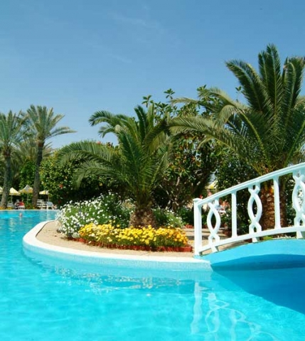 OFERTA SHOCK!!! 470 euro/pers-Tunisia din Bucuresti 05.06 Hotel Riadh Palms Resort &amp;SPA SENIOR VOYAGE