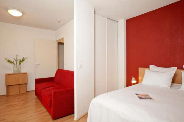 Ofertă City Break Paris, sejur 4 nopti, plecare din Bucuresti (IK)