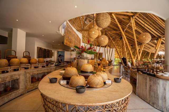 Last Minute Insula Phuket 12 nopti - Eden Beach Resort &amp; Spa 5*