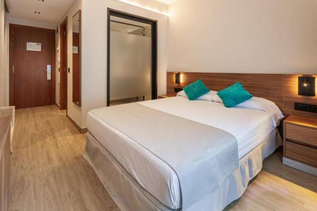 Oferta Last Minute, Sejur Spania-Costa Brava,7 nopti cu plecare din Cluj (AM)