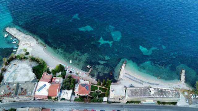 ULTIMELE LOCURI INSULA CORFU MARIS  4****  ZBOR CHARTER DIN OTOPENI CU TAXE INCLUSE