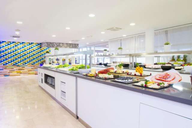 ULTRA LAST MINUTE CITY BREAK PLAJA MALLORCA 4**** DEMIPENSIUNE IBERSOL SUREL ZBOR CLUJ NAPOCA CU TAXE INCLUSE