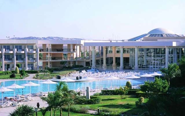  Royal Azur Resort