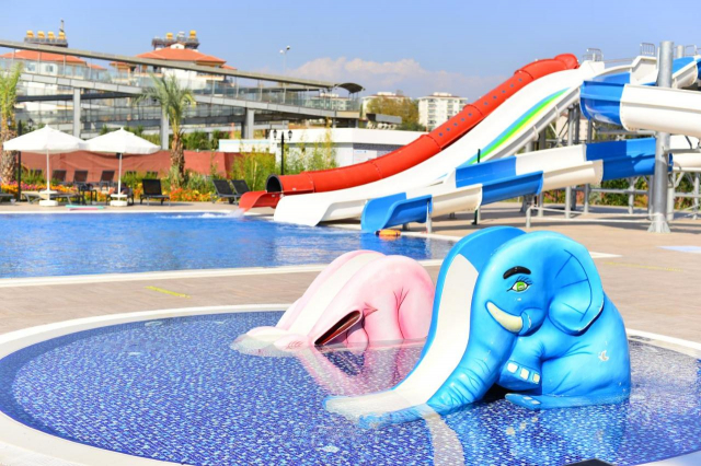 Sejur in Antalya: 360 euro cazare 7 nopti cu Ultra All inclusive+ avion+ toate taxele: 1 copil pana la 12 ani gratuit