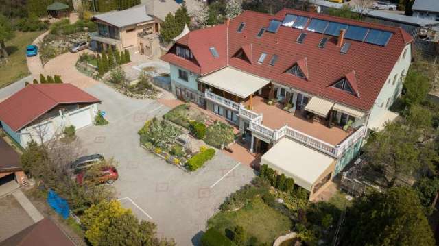 REVELION BUDAPESTA, ZBOR DIN BRASOV, 3 NOPTI CU MIC DEJUN