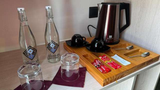 ULTRA LAST MINUTE PE PLAJA IN MALDIVE LA 4**** ALIMAS HOLIDAY RETREAT DEMIPENSIUNE  ZBOR DIRECT DIN OTOPENI CU TAXE INCLUSE