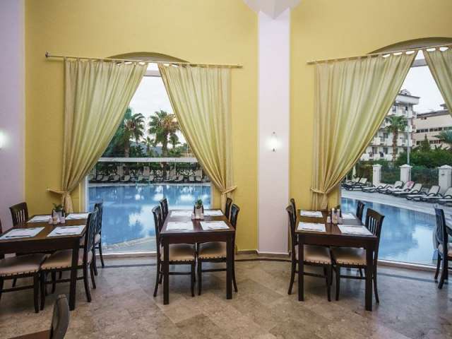 LAST MINUTE PROMO LARISSA INN 4* ALL-INCLUSIVE AVION SI TAXE INCLUSE DOAR- 394 EURO