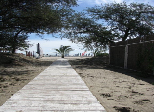 MAMAIA Cazare Apartamente in Vila 3*** situata pe plaja! OFERTA SPECIALA!