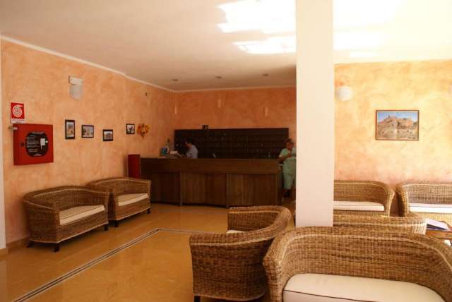 05.10 , Sardinia cu zbor direct din Bucuresti , 5 nopti , 148 € la 4**** , taxe incluse