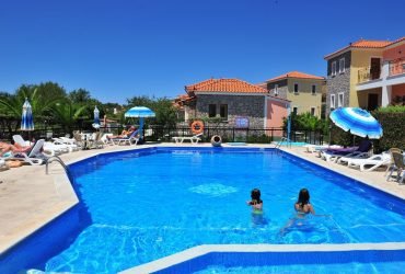 Ultra Last Minute / Christina Garden and Eleftherias Apartments 4*- plecare in 11.07 din Cluj Napoca