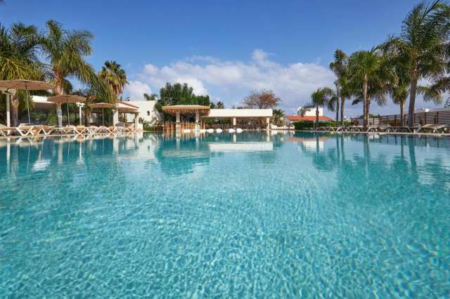ULTRA LAST MINUTE INSULA CRETA 4**** ALL INCLUSIVE SENTIDO BEACH ZBOR DIN CLUJ NAPOCA/OTOPENI CU TAXE INCLUSE