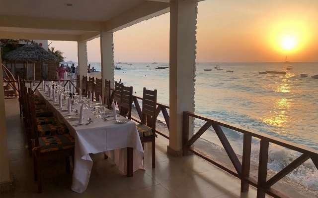 LAST MINUTE ZANZIBAR  Double A Nungwi Beach Hotel 4*  BB AVION SI TAXE INCLUSE TARIF 1855 EUR