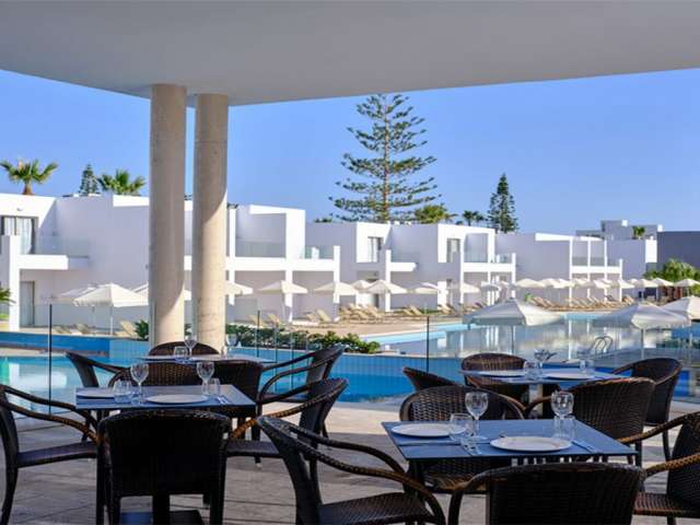 Last Minute  VACANTA DE SF MARIA IN Cipru Ayia Napa 4 nopti demipensiune 625 euro/persoana !