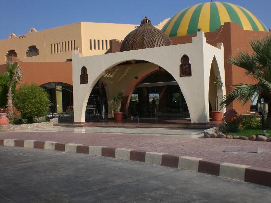 SHARM EL SHEIKH Deals - NUBIAN VILLAGE 5***** All Inclusive Charter din Bucuresti!