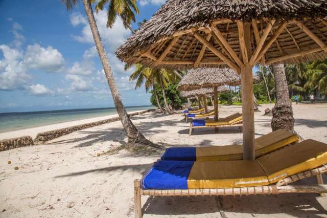  LAST MINUTE ZANZIBAR   Antonio Beach Tree House Hotel &amp; Spa 4* HB AVION SI TAXE INCLUSE TARIF 1463 EURO