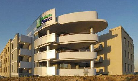  Holiday Inn Express Sandton Wm