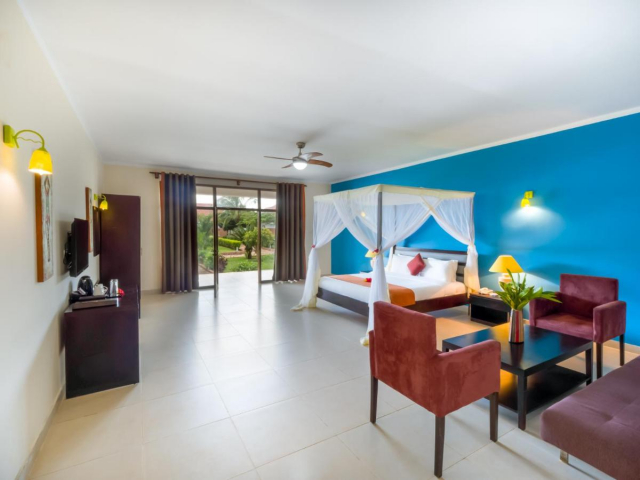 ZANZIBAR HOTEL  Azao Resort and Spa  4* DEMIPENSIUNE AVION  SI TAXE INCLUSE TARIF 1250 EURO