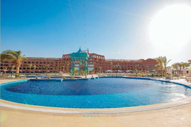 Hai la plaja in Hurghada cu avion din Bucuresti, 529 euro/pers! hotel renovat!