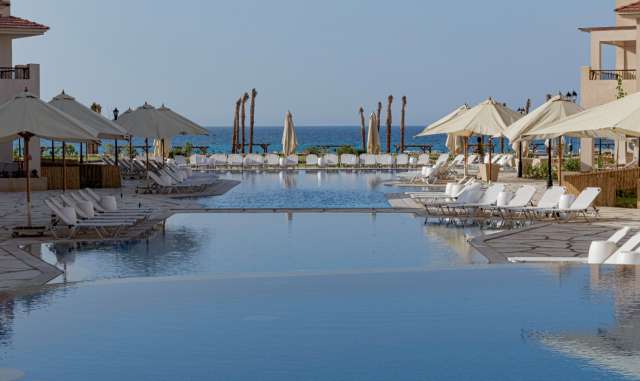 MARSA MATROUH - 7 nopti cazare 4* cu all inclusive + bilet avion Bucuresti + taxe aeroport + transfer = 748 euro/pers