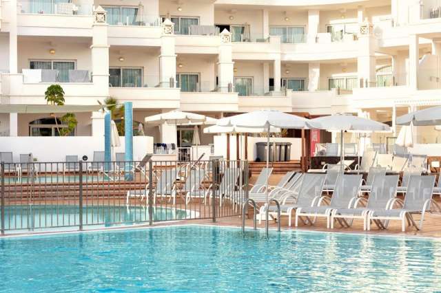 ULTIMELE LOCURI REVELION 2025 TENERIFE SUNWING FANABE BEACH  4**** ZBOR  DIN OTOPENI CU TAXE INCLUSE