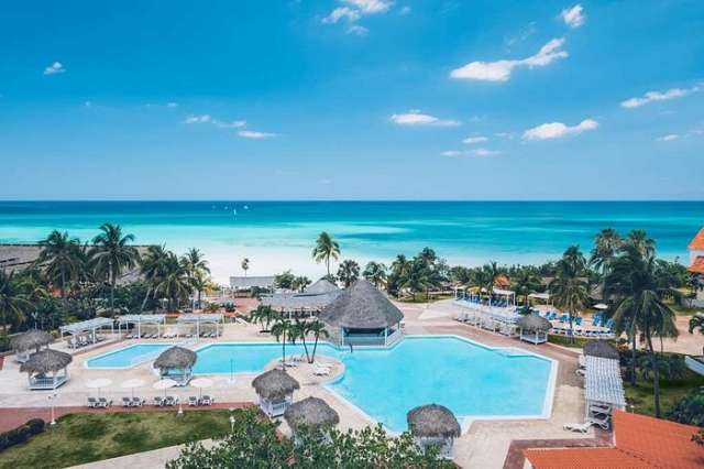 Craciun Cluj Last Minute! ⛱️ CUBA ✈️ Iberostar Bella Costa 4* All Inclusive doar 1595 €/pers 10 nopti🌴 !