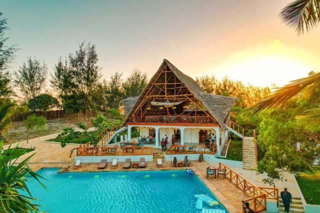  LAST MINUTE ZANZIBAR Zanzibella Hotel &amp; SPA (Adults Only 17+) 5* HB AVION SI TAXE INCLUSE TARIF 2099 EURO