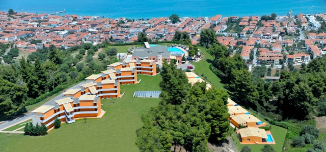 VACANTA DE 1 MAI SI PASTE Halkidiki 5 NOPTI DEMIPENSIUNE 229 EURO!Alia Palace Luxury Resort Hotel &amp; Villas5*