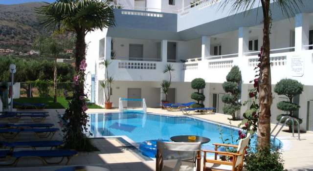 LAST MINUTE CRETA  Emerald Hotel 2* AVION INCLUS TARIF 651 EUR