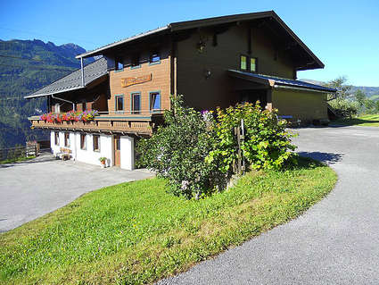  Casa De Vacanta Ptr 8 Pers(nki210)