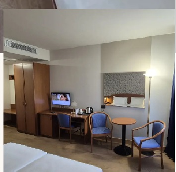 19.09 Zbor din Bucuresti, TOSCANA, 7 cazari cu mic dejun 685 euro/ persoana, taxe aeroport incluse