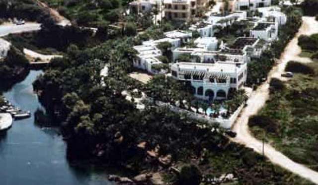 CRETA  HOTEL Palm Bay Hotel 3* DEMIPENSIUNE AVION SI TAXE INCLUSE TARIF 645 EUR