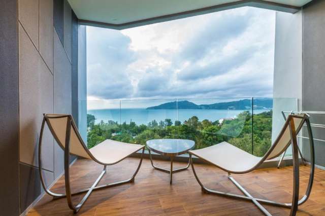PHUKET - CREST RESORT &amp; POOL VILLAS PHUKET 5* si alte Oferte, Plecare din Bucuresti !