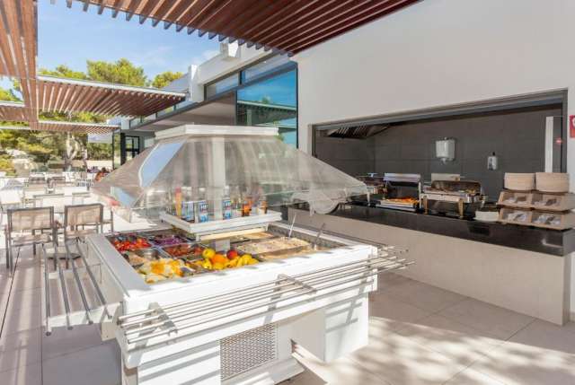 ULTRA LAST MINUTE PALMA MALLORCA SUN CLUB EL DORADO ALL INCLUSIVE  ZBOR CHARTER DIN OTOPENI CU TAXE INCLUSE
