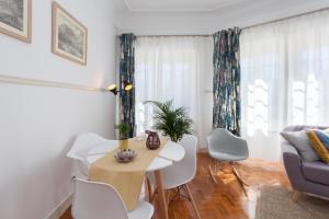 City Breack  Lisabona cu bonus: Tagus River Cruise with Welcome Drink, cu plecare din cluj, 7 nopti (URL)