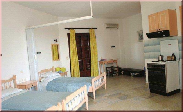 24.07 Ultimele locuri Grecia, Corfu din Bucuresti Bella Grecia 2+* 335 euro/pers totul inclus