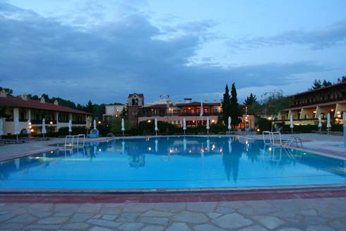 Sejur in Halkidiki la Simantro Beach Hotel 4*
