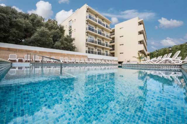 Last mInute Mallorca 4 nopti demipensiune 335 euro/persoana ! 