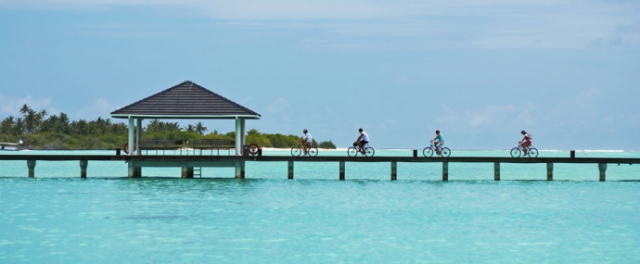 ULTRA LAST MINUTEDELUXE  MALDIVE  VILLA PARK  SUN ISLAND    5***** PENSIUNE COMPLETA  ZBOR DIN OTOPENI CU TAXE INCLUSE