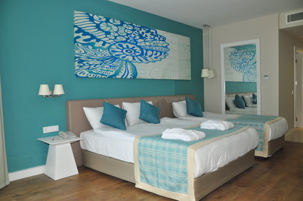 Sejur in Antalya: 725 euro cazare 7 nopti cu Ultra All  inclusive+ transport avion+ toate taxele