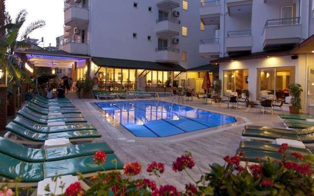 LAST MINUTE Kleopatra Remi Hotel 4* ALL-INCLUSIVE PROMO AVION SI TAXE INCLUSE DOAR- 467 EURO