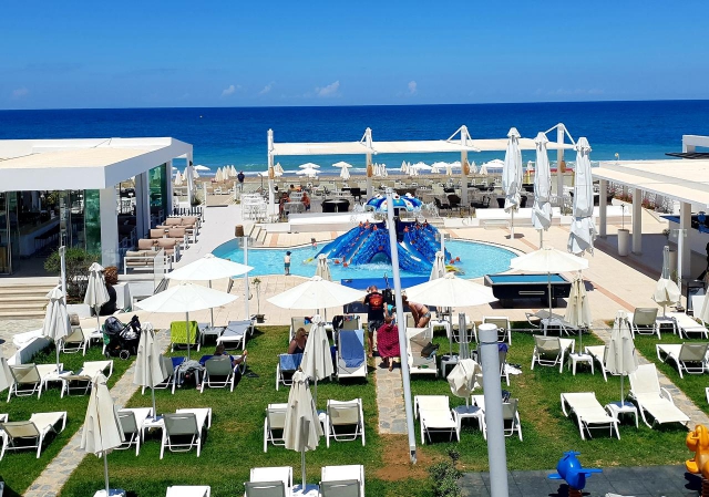 Sejur in Creta: 340 euro cazare 7 nopti cu demi pensiune+ transport avion+ toate taxele 