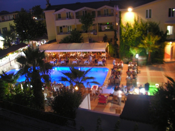LAST MINUTE MORE HOTEL 3* ALL-INCLUSIVE -NUMAI 323 EURO!