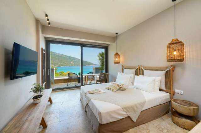 Sejur la plaja in Thassos la doar 458 euro!!! Essentia Luxury Hotel 4*