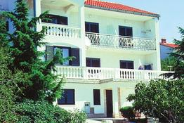  Vila  Novi Vinodolski