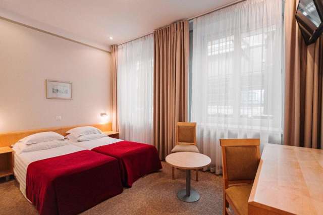 City Break in Tallin/Estonia - plecare din Budapesta / Hotel Rixwell Viru Square 4* 