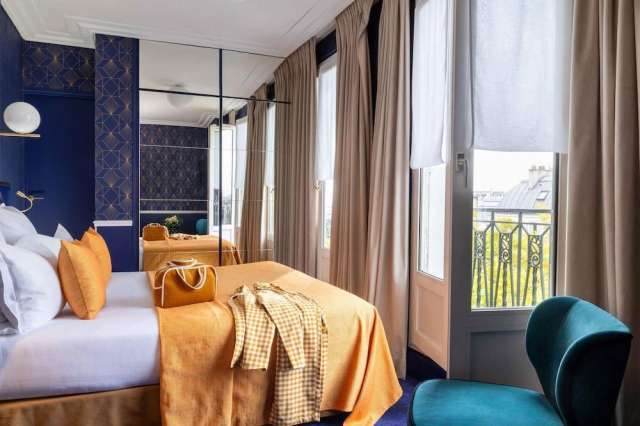 OFERTA CITY BREAK IN PARIS CU PLECARE DIN  BUCURESTI (MO)