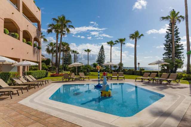 COSTA DEL SOL Deals - Elba Estepona Gran Hotel &amp; Thalasso Spa 5***** cu Mic Dejun, Zbor direct din Bucuresti !!!