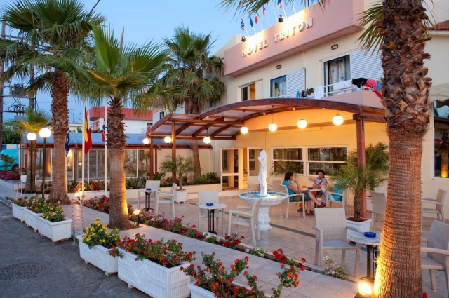 CRETA HOTEL  Triton Mallia Hotel 3*  AI AVION SI TAXE INCLUSE TARIF 333 EUR